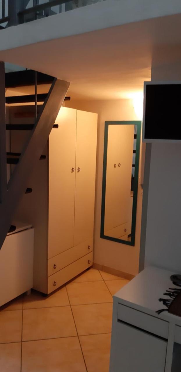 Hotel Residenza Il Castello Neapol Zewnętrze zdjęcie